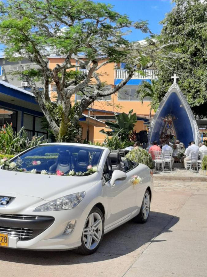 Hotel Chinauta Real المظهر الخارجي الصورة