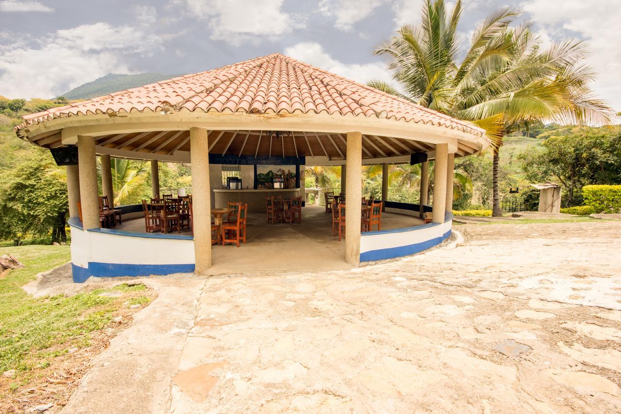 Hotel Chinauta Real المظهر الخارجي الصورة